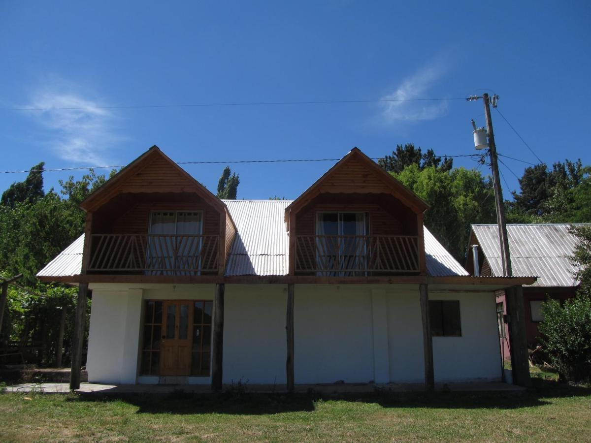 Camping & Hospedaje Rio Laja Villa El Manzano  Esterno foto