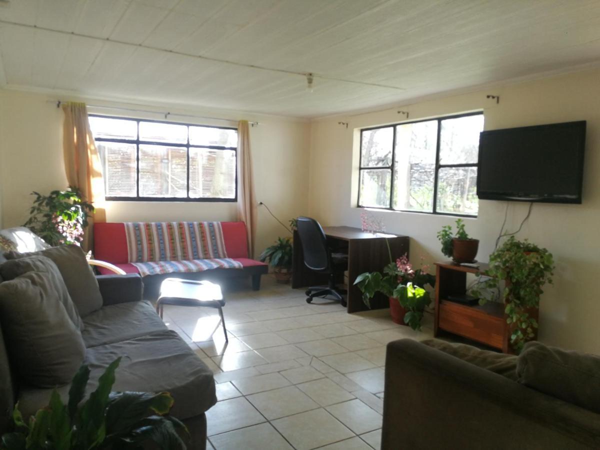 Camping & Hospedaje Rio Laja El Manzano  Esterno foto