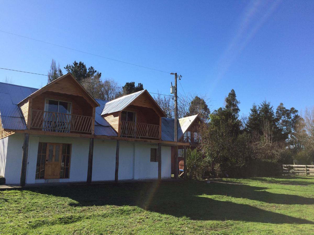 Camping & Hospedaje Rio Laja El Manzano  Esterno foto